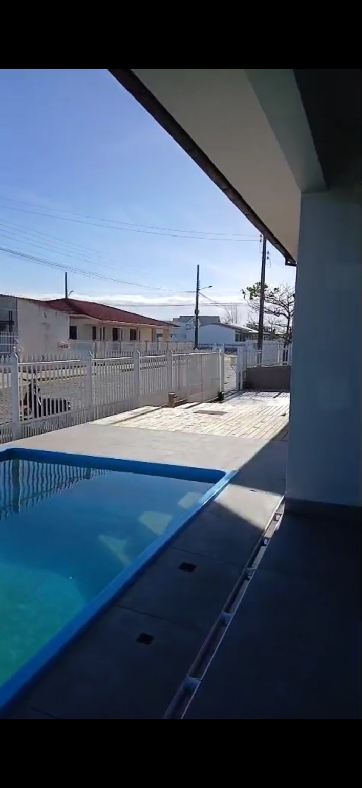 Private swimming pool and deck